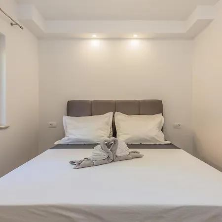 Seaview Deluxe Apartman *