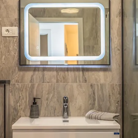 Seaview Deluxe Apartman Stanici