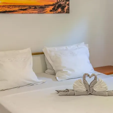 Seaview Deluxe *