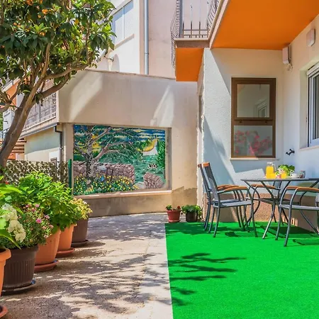 Seaview Deluxe Apartman *