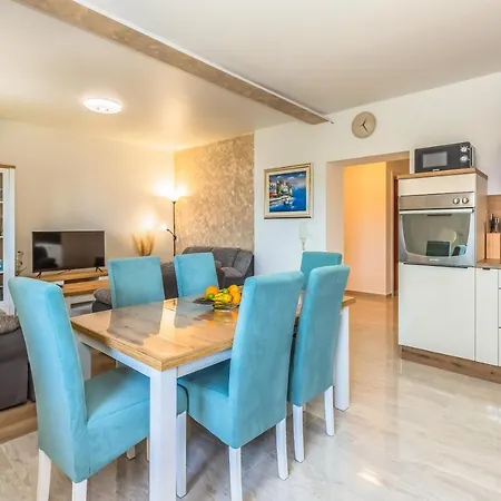 Apartment Seaview Deluxe Stanici