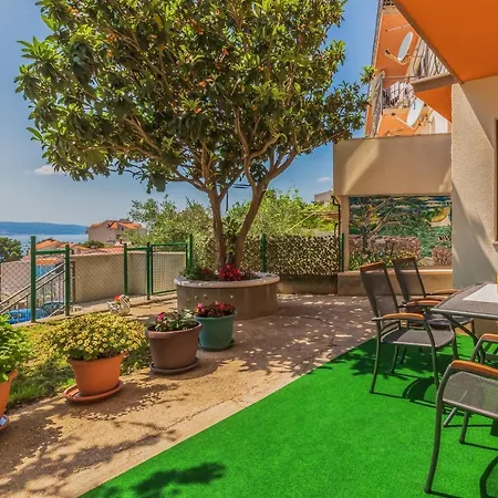 Seaview Deluxe Apartment Stanici